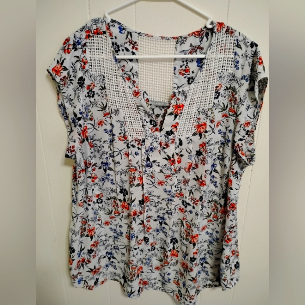 Floral Women's Top - Red, Blue, White